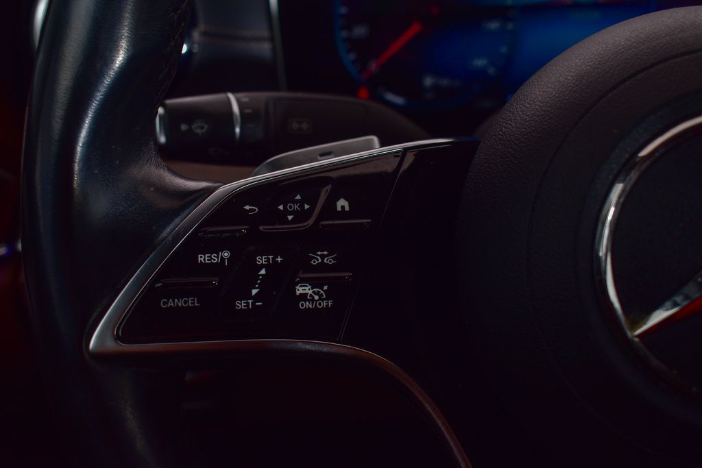 Thumbnail: 2023 Mercedes-Benz E-Class - 16