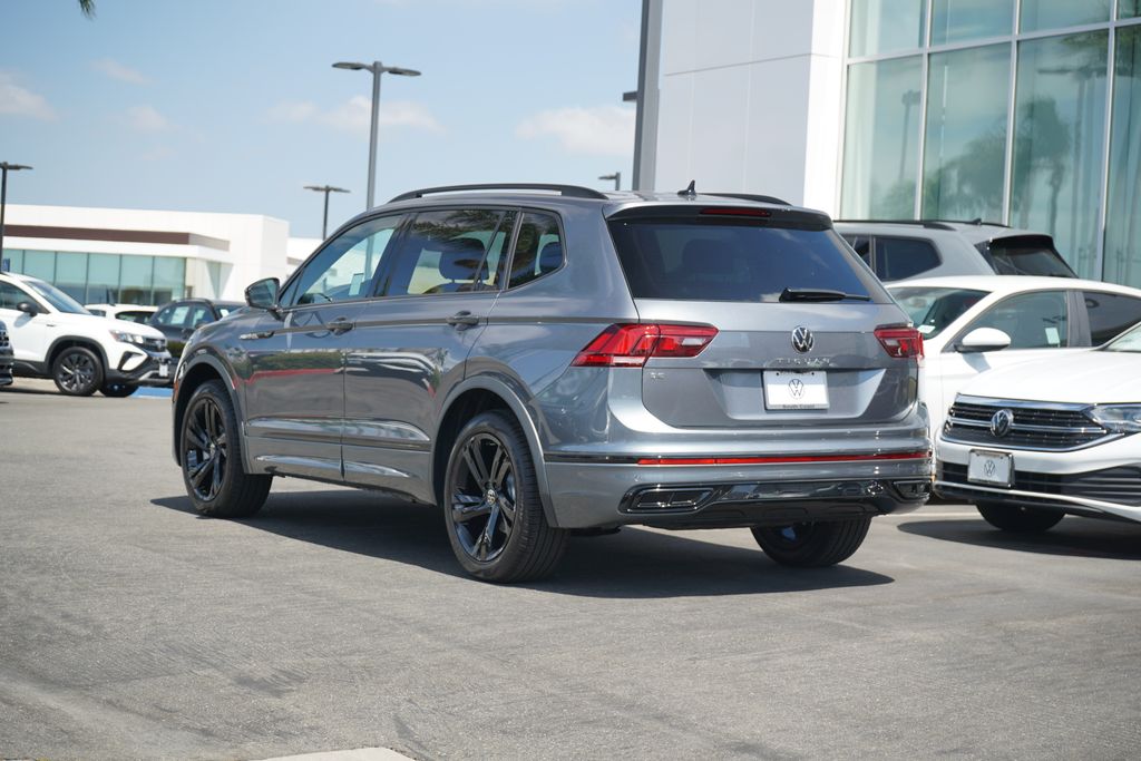 2024 Volkswagen Tiguan 2.0T SE R-Line Black 3