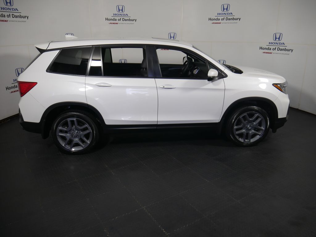 Thumbnail: 2022 Honda Passport - 3