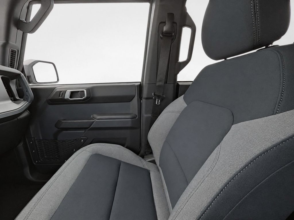 New 2026 Avalanche Gray Ford Big Bend® image 15