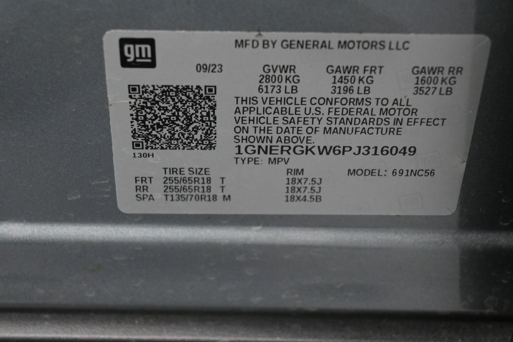 Used 2023 Sterling Gray Metallic Chevrolet LT image 17