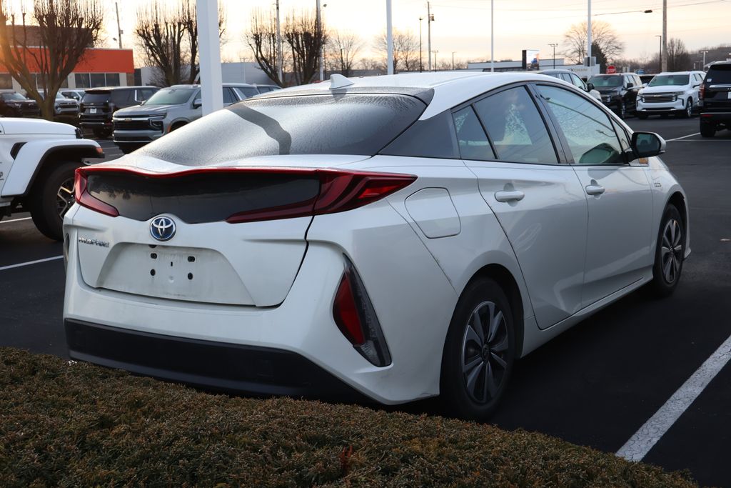 2017 Toyota Prius Prime Plus 5