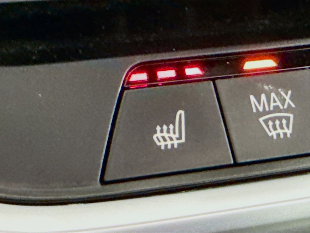 Thumbnail: 2020 BMW X5 - 20