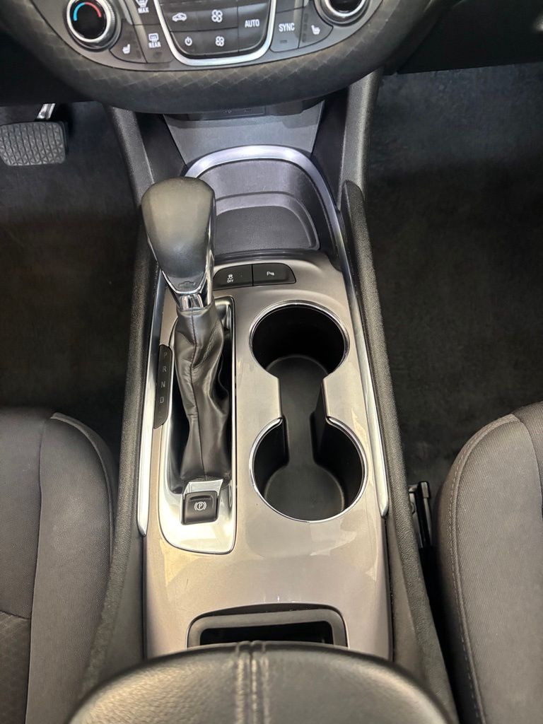 Used 2025 Chevrolet Malibu Sedan