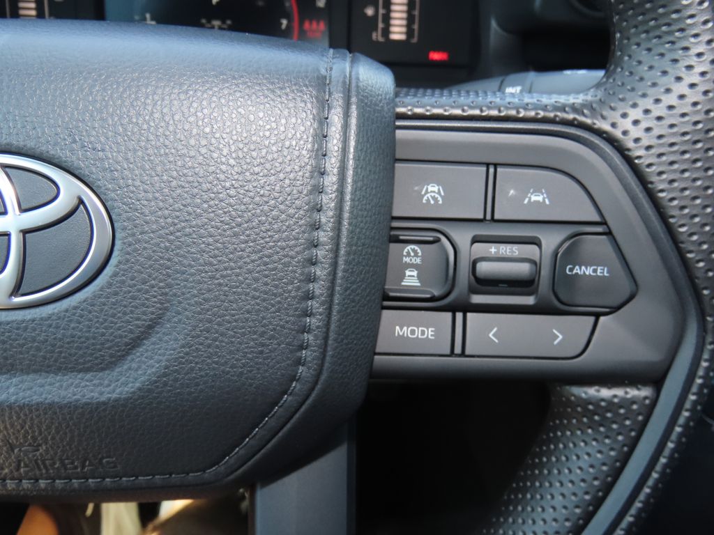 2025 Toyota Tacoma SR5 13
