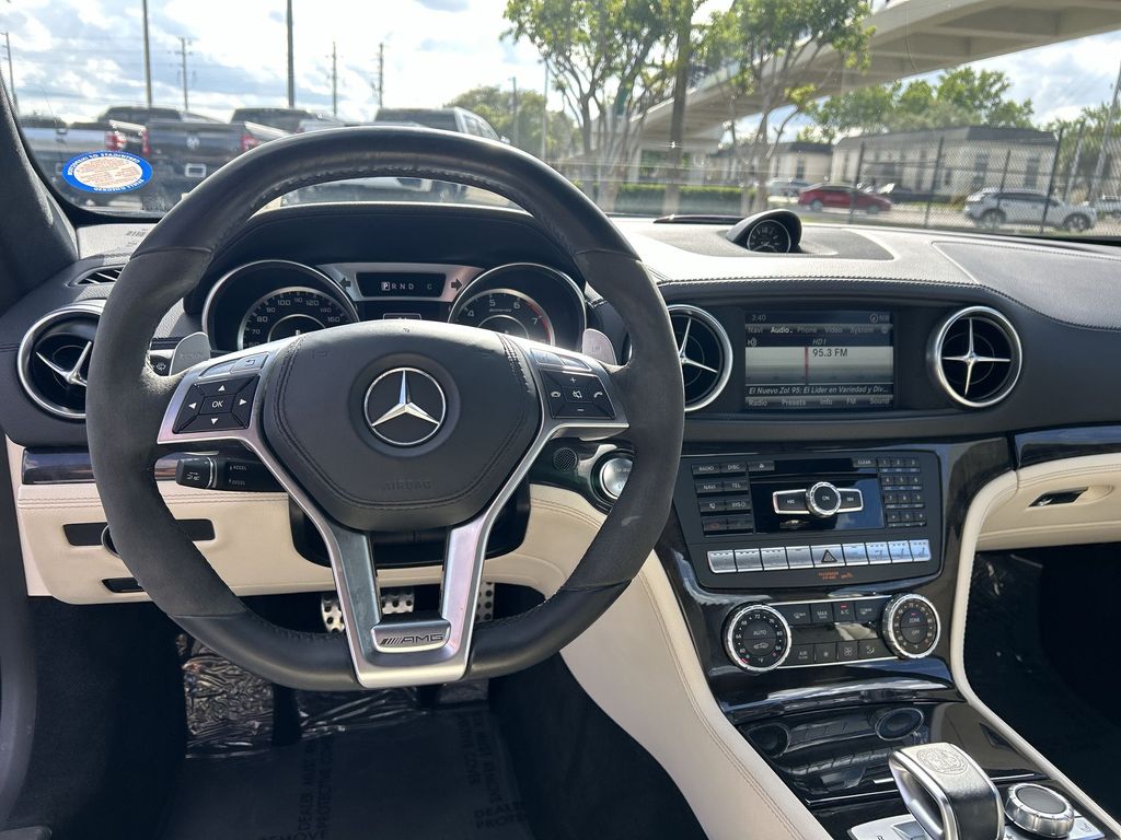 Thumbnail: 2015 Mercedes-Benz SL-Class - 21