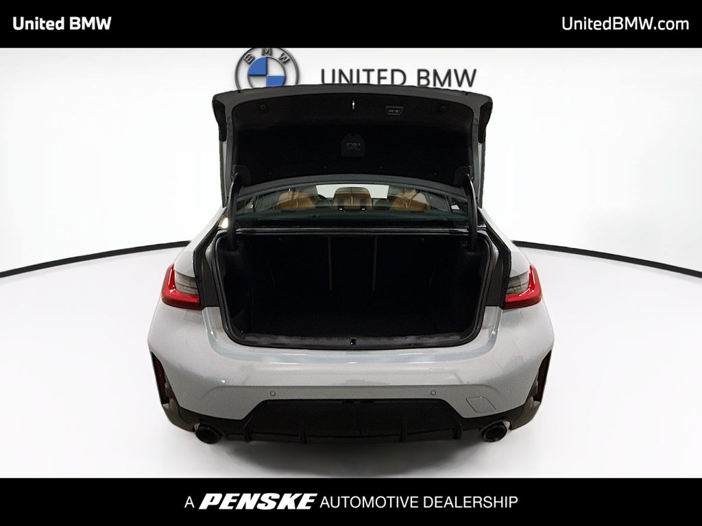 Thumbnail: 2026 BMW 3 Series - 14