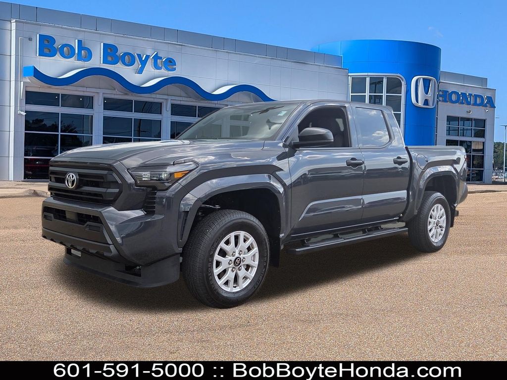  2024 Toyota Tacoma SR Double Cab 4WD   