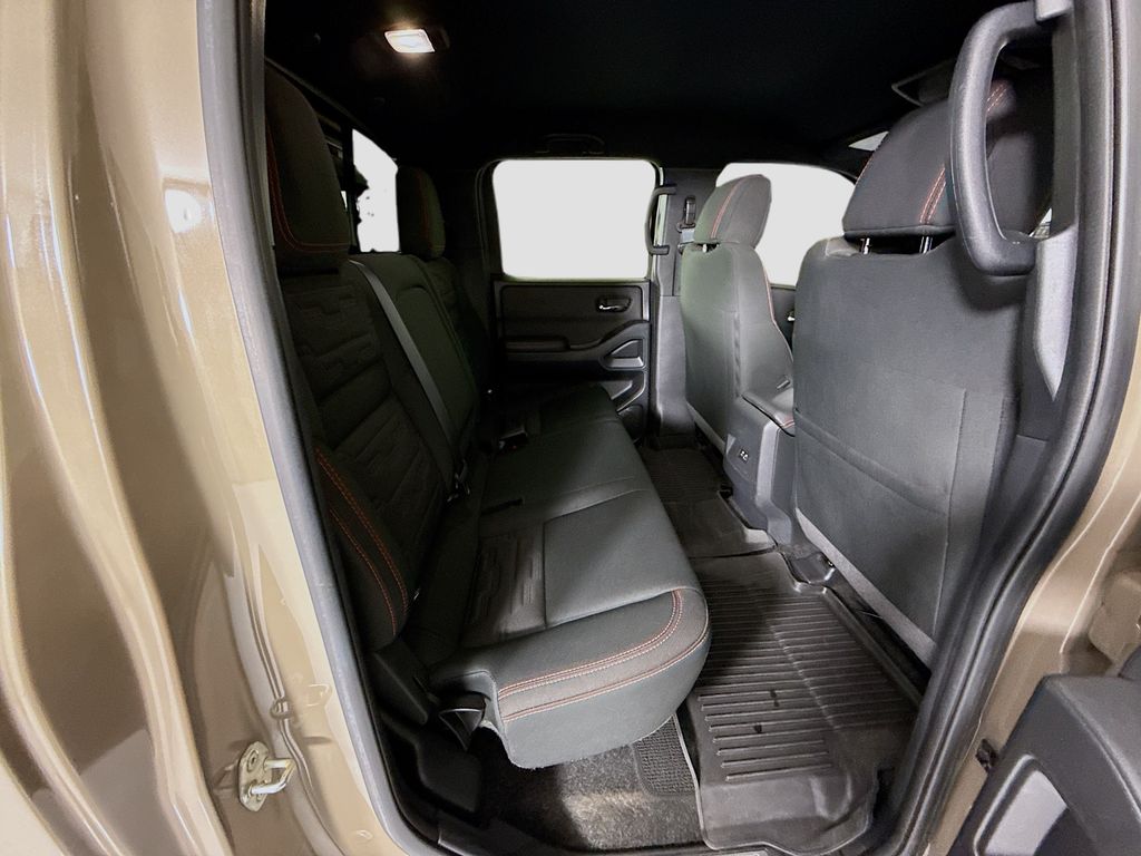 Thumbnail: 2023 Nissan Frontier - 22