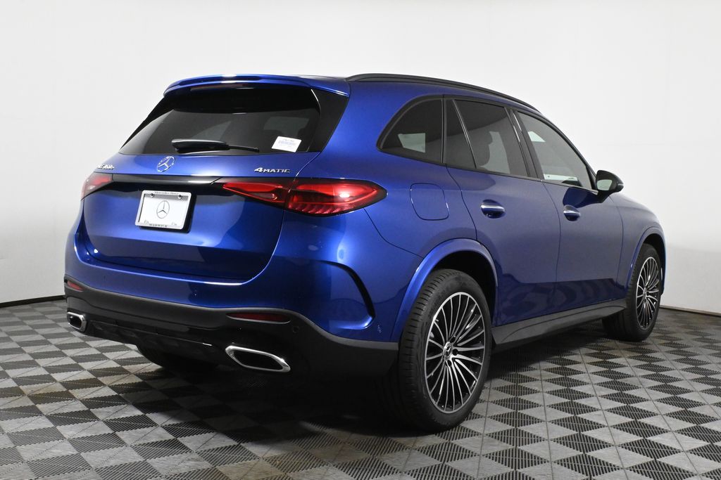 Thumbnail: 2026 Mercedes-Benz GLC - 7