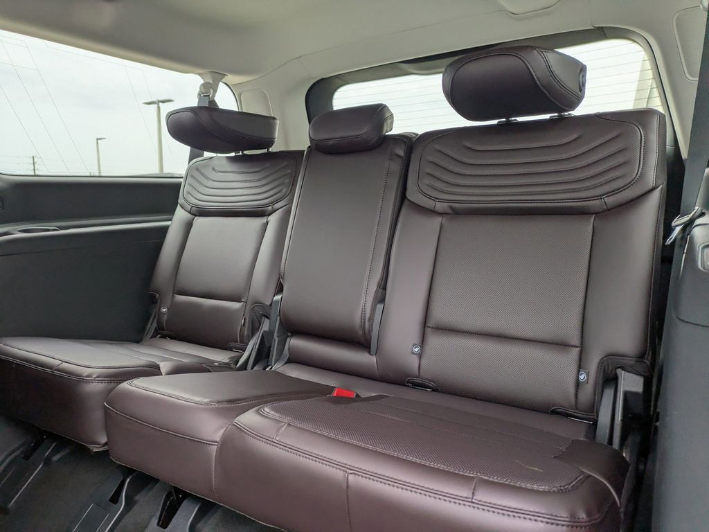 2025 Ford Expedition Platinum MAX