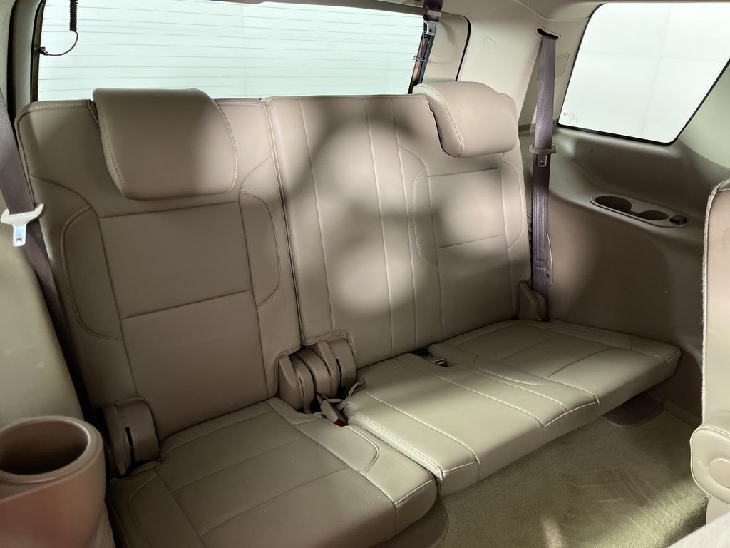 Thumbnail: 2018 Chevrolet Tahoe - 12