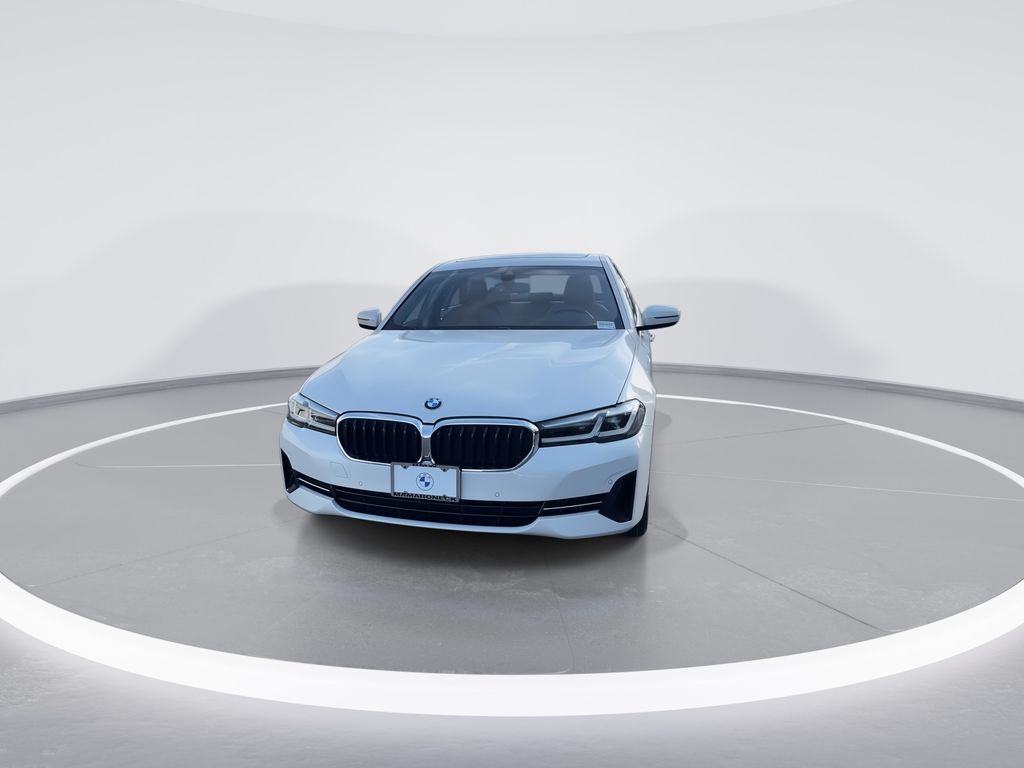 Thumbnail: 2022 BMW 5 Series - 3