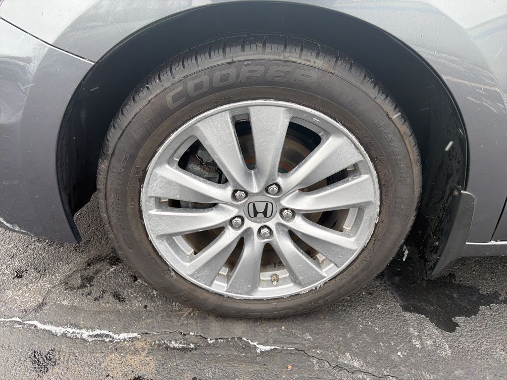 Thumbnail: 2012 Honda Accord - 10