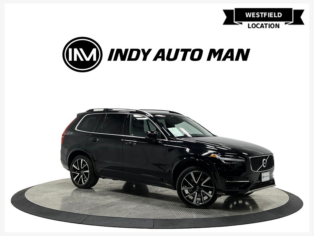 2018 Volvo XC90 T8 Momentum eAWD