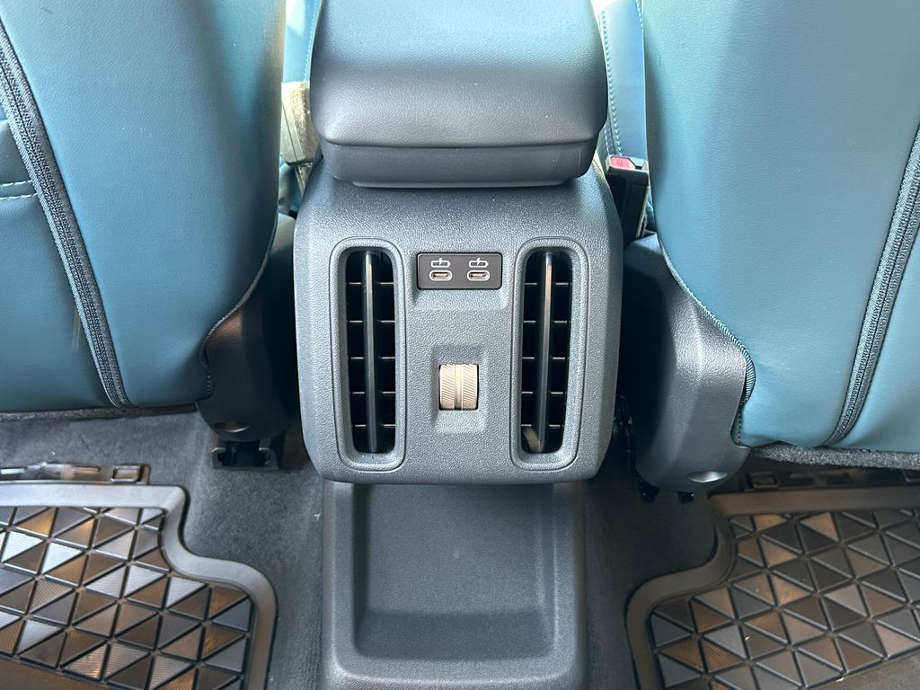 Thumbnail: 2026 MINI Cooper Countryman - 32