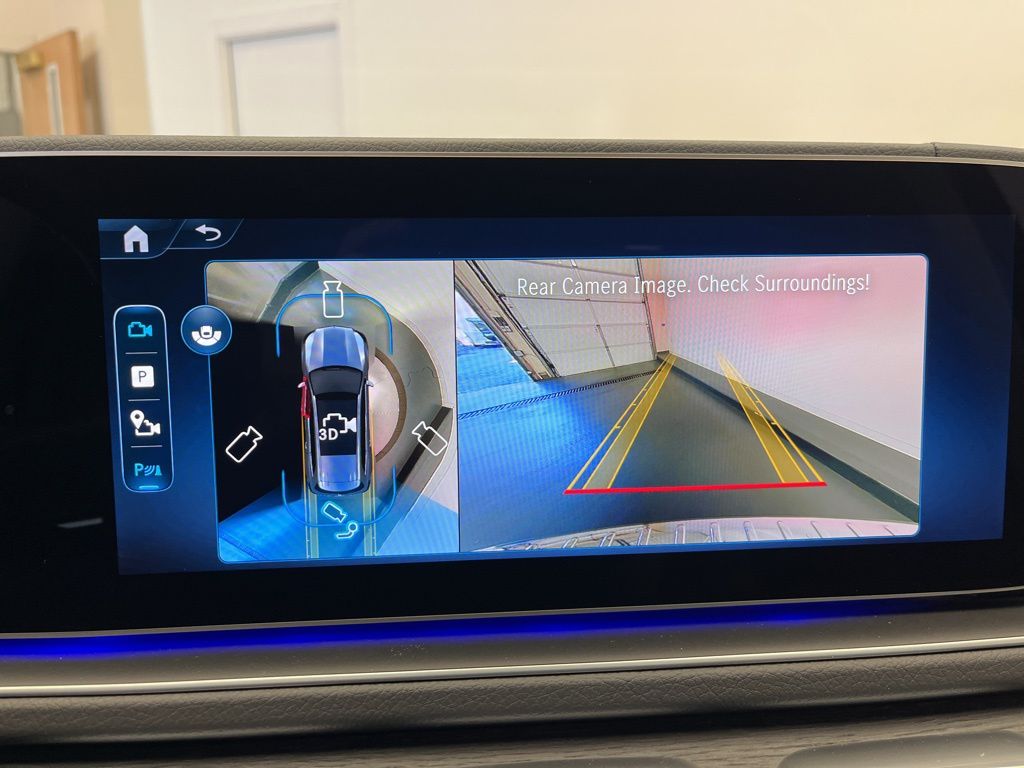 Thumbnail: 2026 Mercedes-Benz GLS - 18