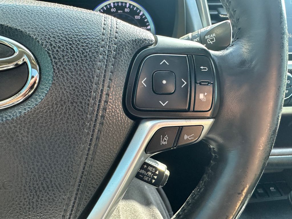 2017 Toyota Highlander Hybrid Limited Platinum