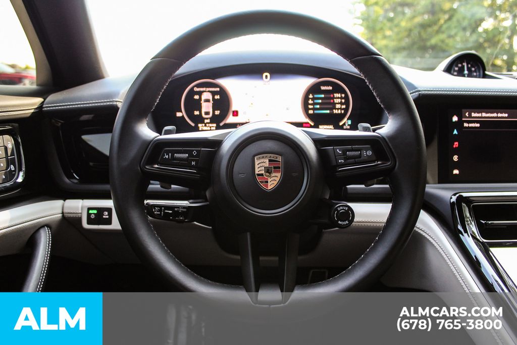 Used 2024 White Porsche 4 image 24