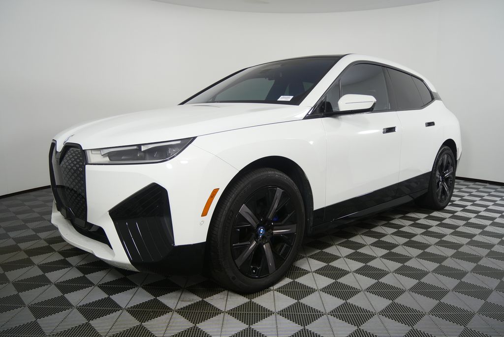Thumbnail: 2024 BMW iX - 7