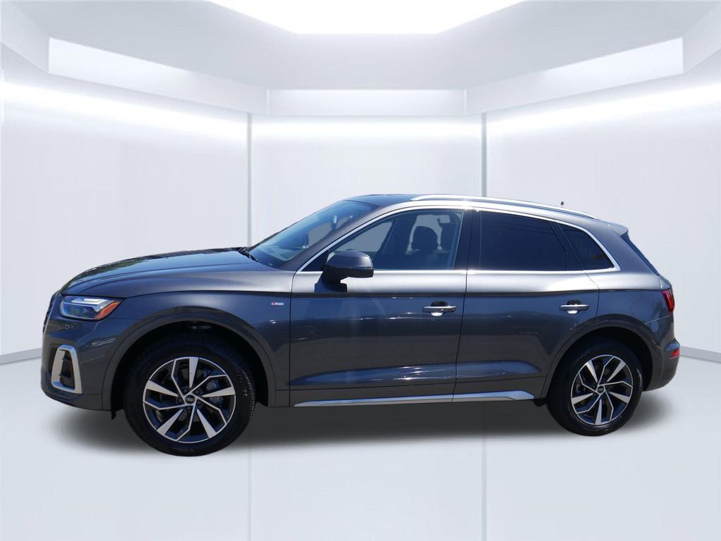 Thumbnail: 2023 Audi Q5 - 2