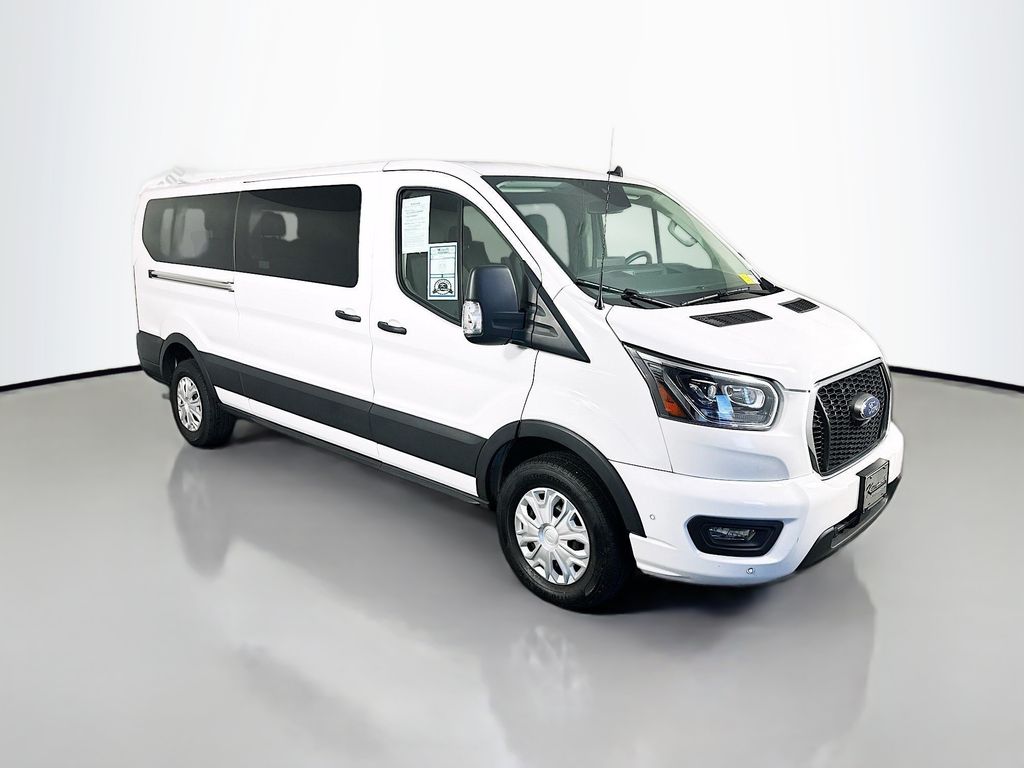 2023 Ford Transit Passenger 350 XLT Low Roof LB RWD