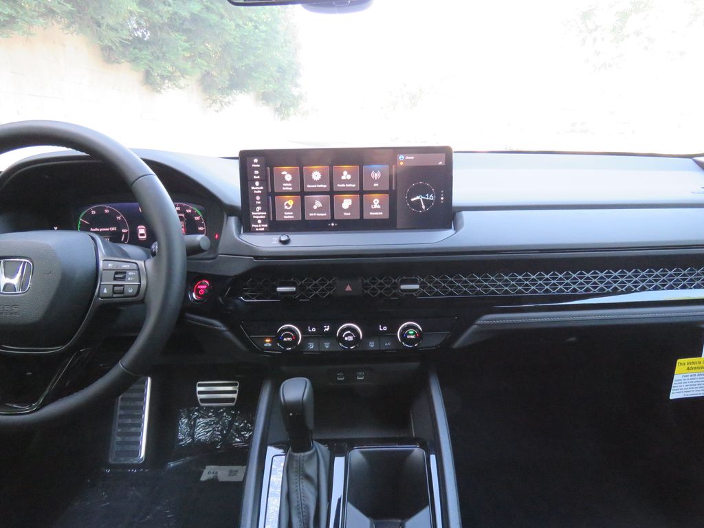 Thumbnail: 2025 Honda Accord - 13