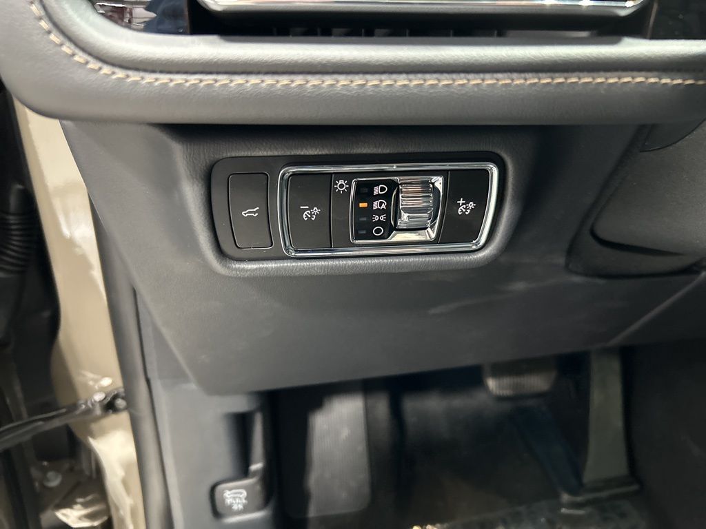 new 2026 Lincoln Aviator car, priced at $77,665