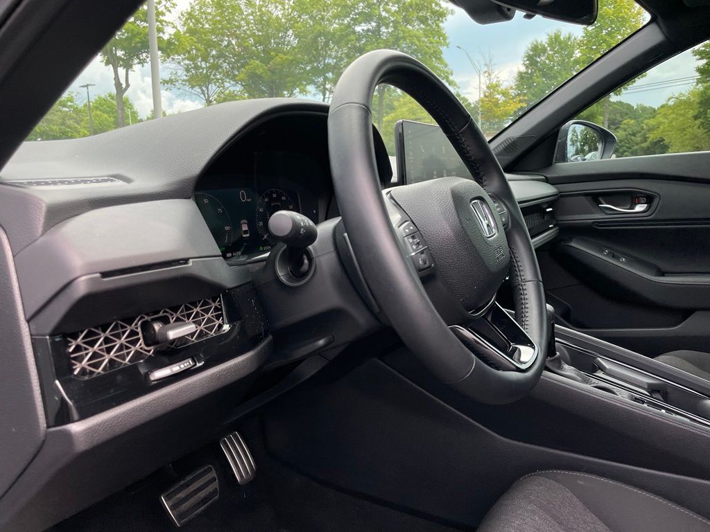 Thumbnail: 2025 Honda Accord - 27