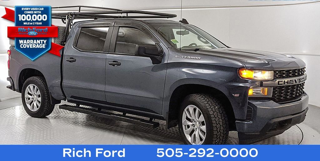 Shadow Gray Metallic 2020 Chevrolet Silverado 1500 Custom Crew Cab 4WD Pickup Truck Four-Wheel Drive 6-Speed Automatic Overdrive