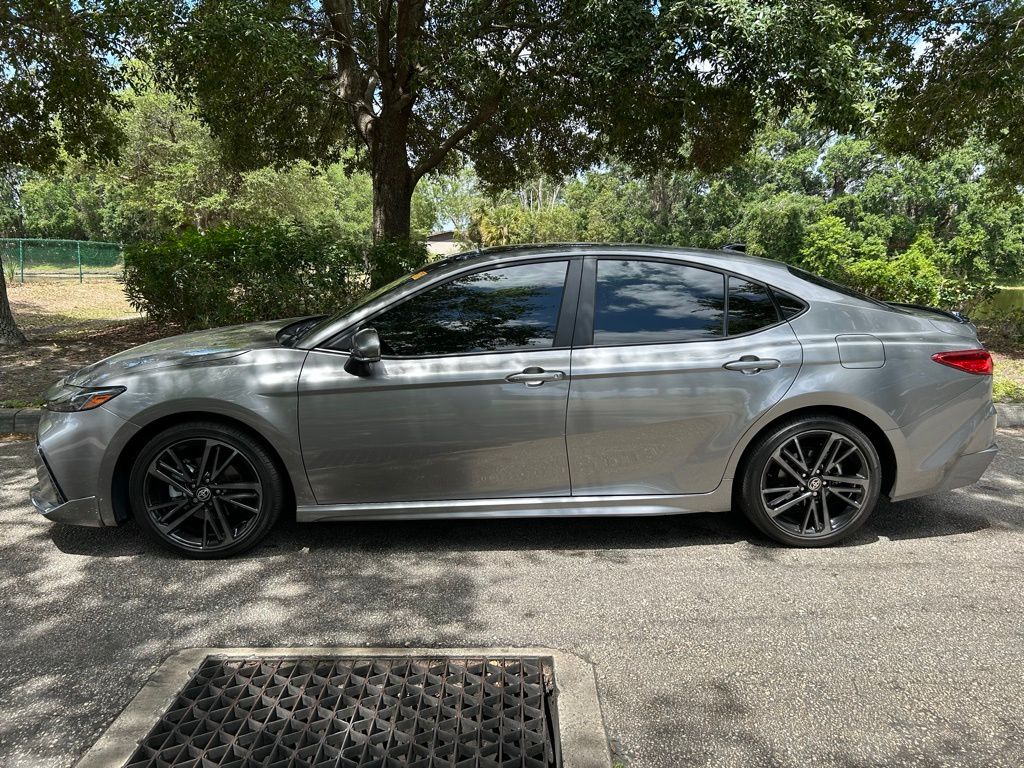 2025 Toyota Camry XSE 2
