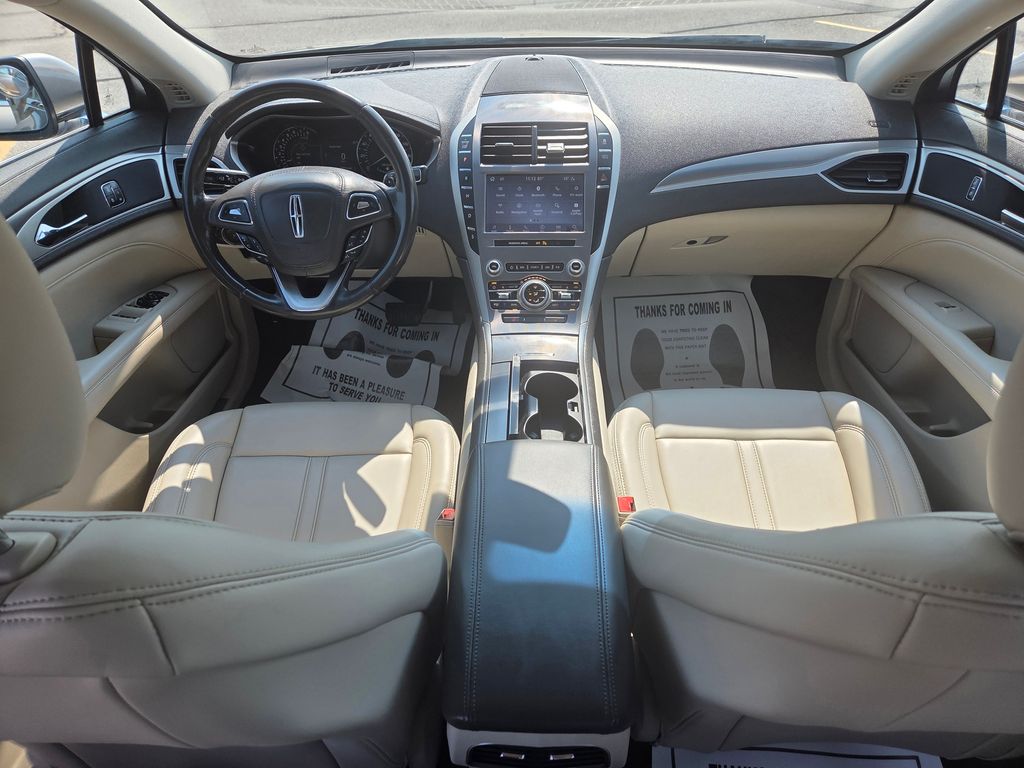 2020 Lincoln MKZ Standard