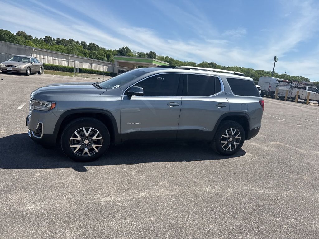 2023 Sterling Metallic GMC Acadia SLE FWD SUV