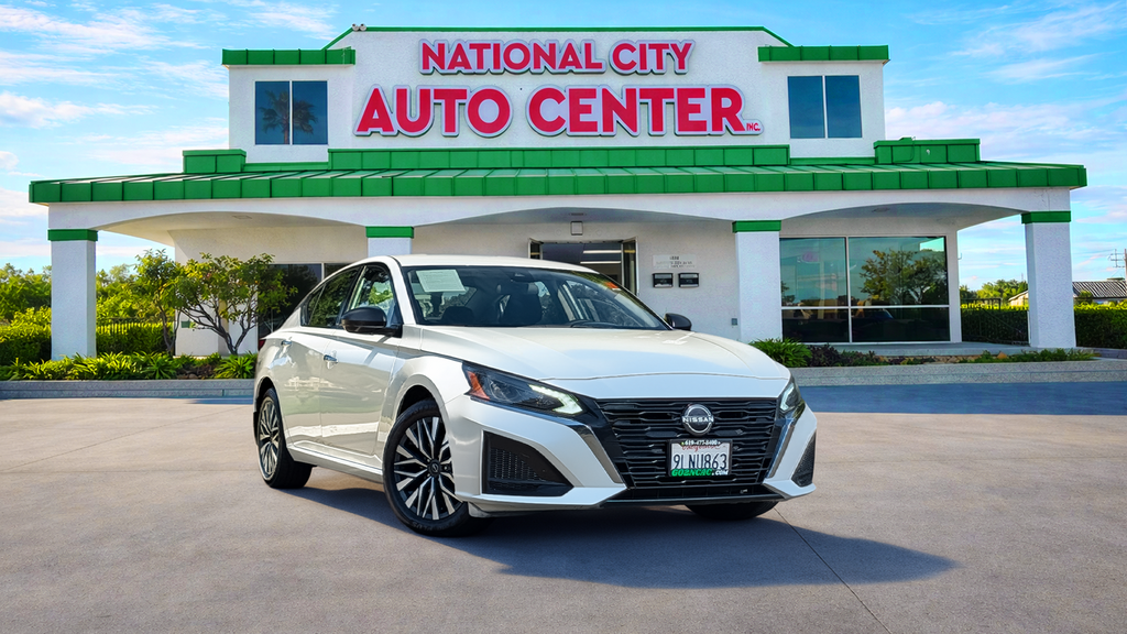 2024 Nissan Altima SV