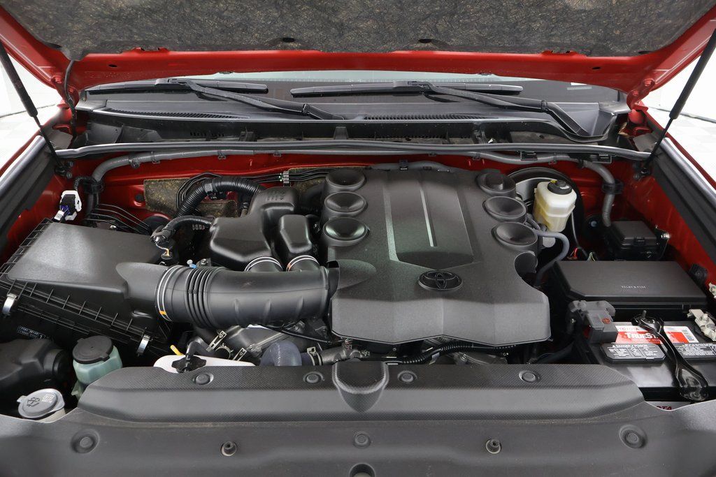 Thumbnail: 2022 Toyota 4Runner - 14