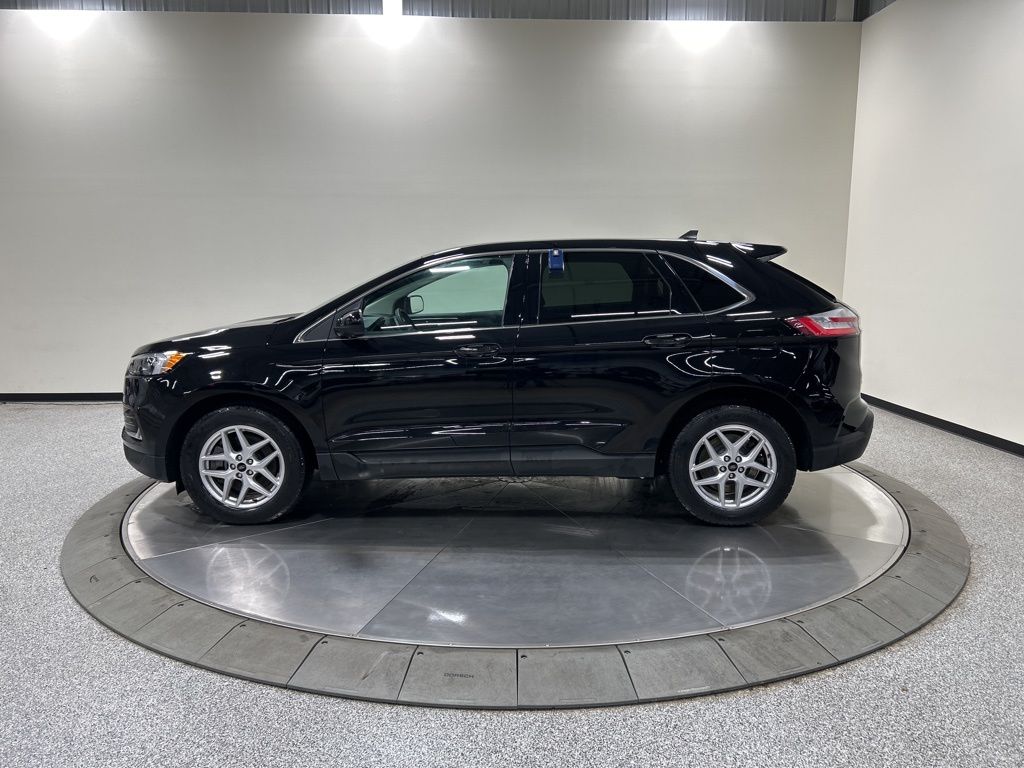 used 2024 Ford Edge car, priced at $28,637