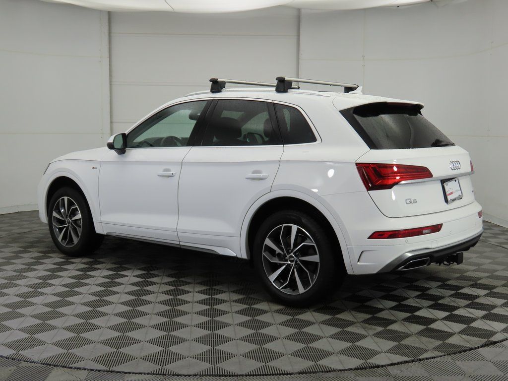 Thumbnail: 2023 Audi Q5 - 7