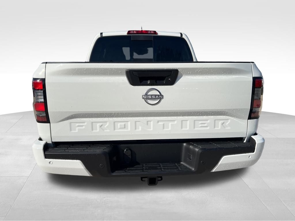 2025 Glacier White Nissan Frontier SV RWD Truck
