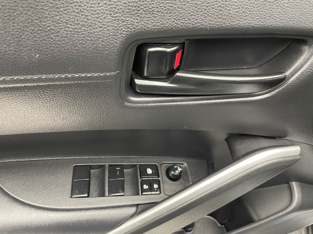 Thumbnail: 2023 Toyota Corolla Cross - 10