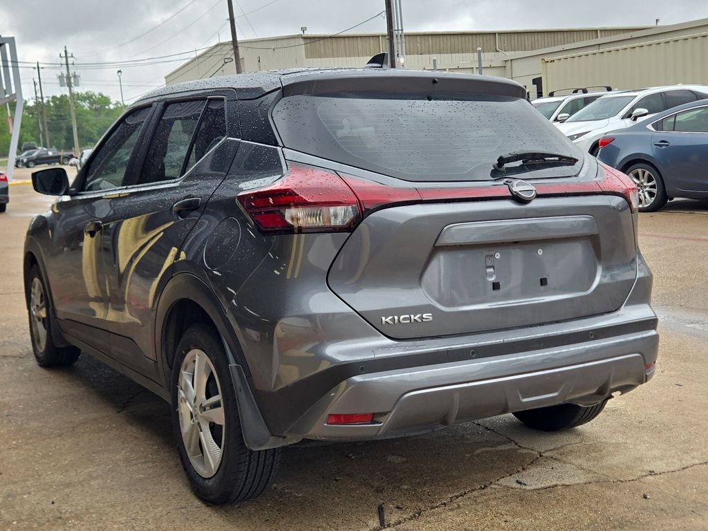 2024 Nissan Kicks S - 1
