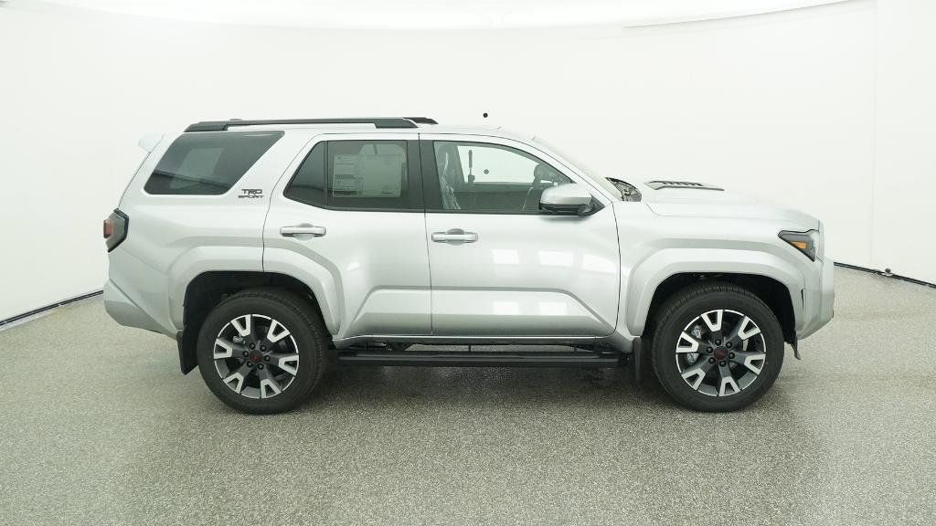 Thumbnail: 2025 Toyota 4Runner - 7