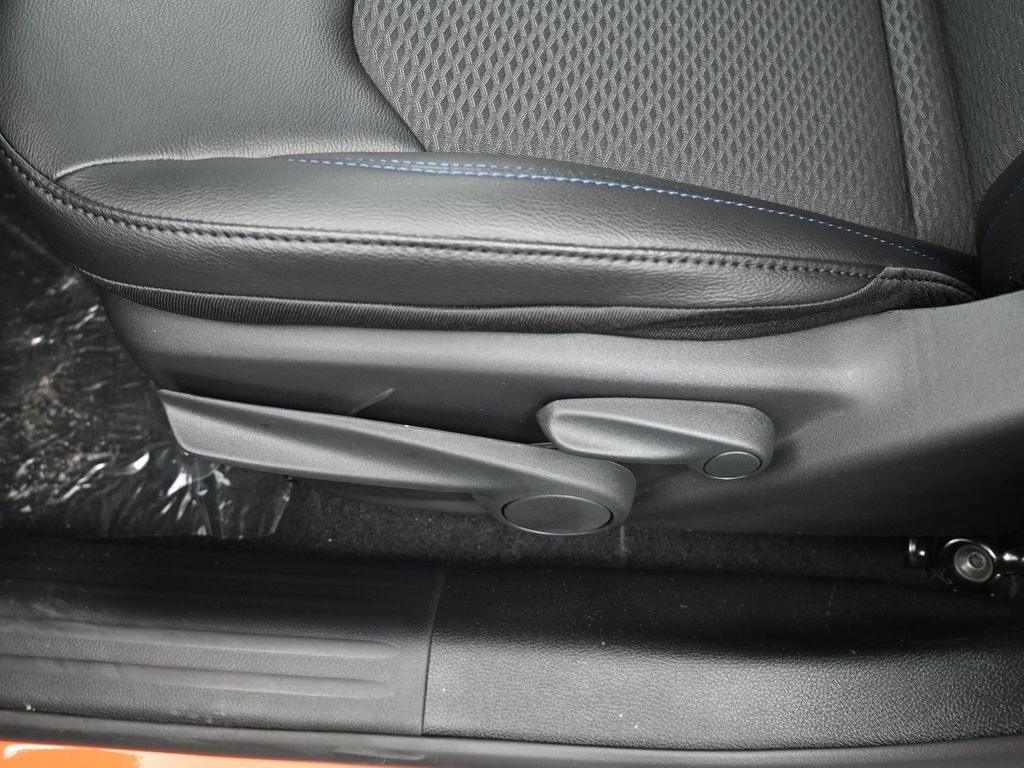 New 2026 Joose Jeep Latitude image 15