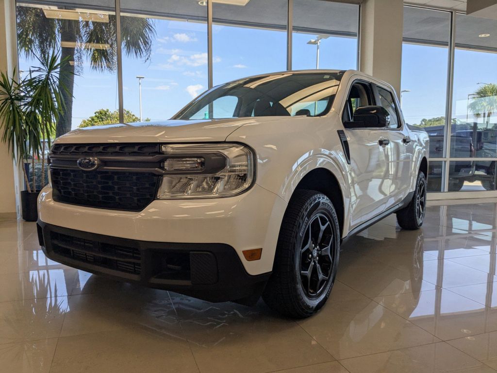 2024 Ford Maverick XLT