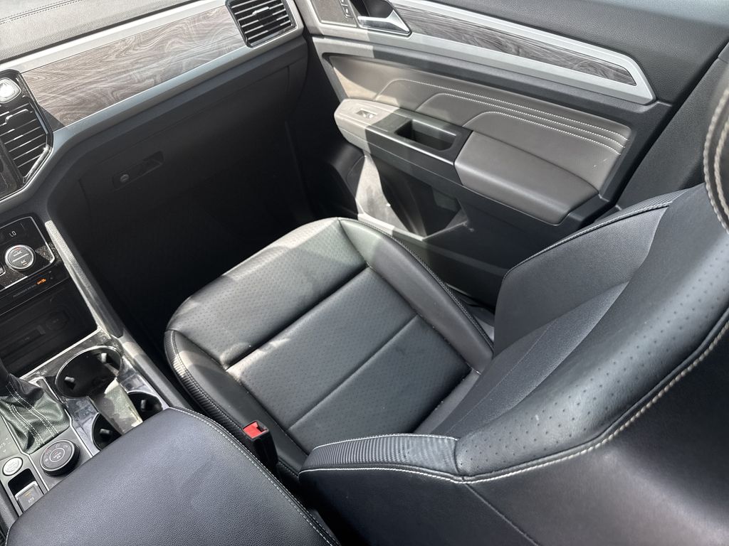 2022 Volkswagen Atlas Cross Sport 3.6L V6 SE w/Technology Blue at DeMontrond Auto Country