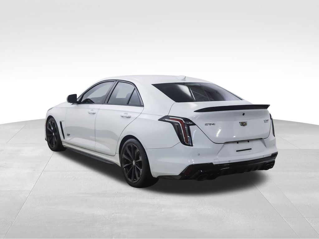 Thumbnail: 2022 Cadillac CT4 - 3