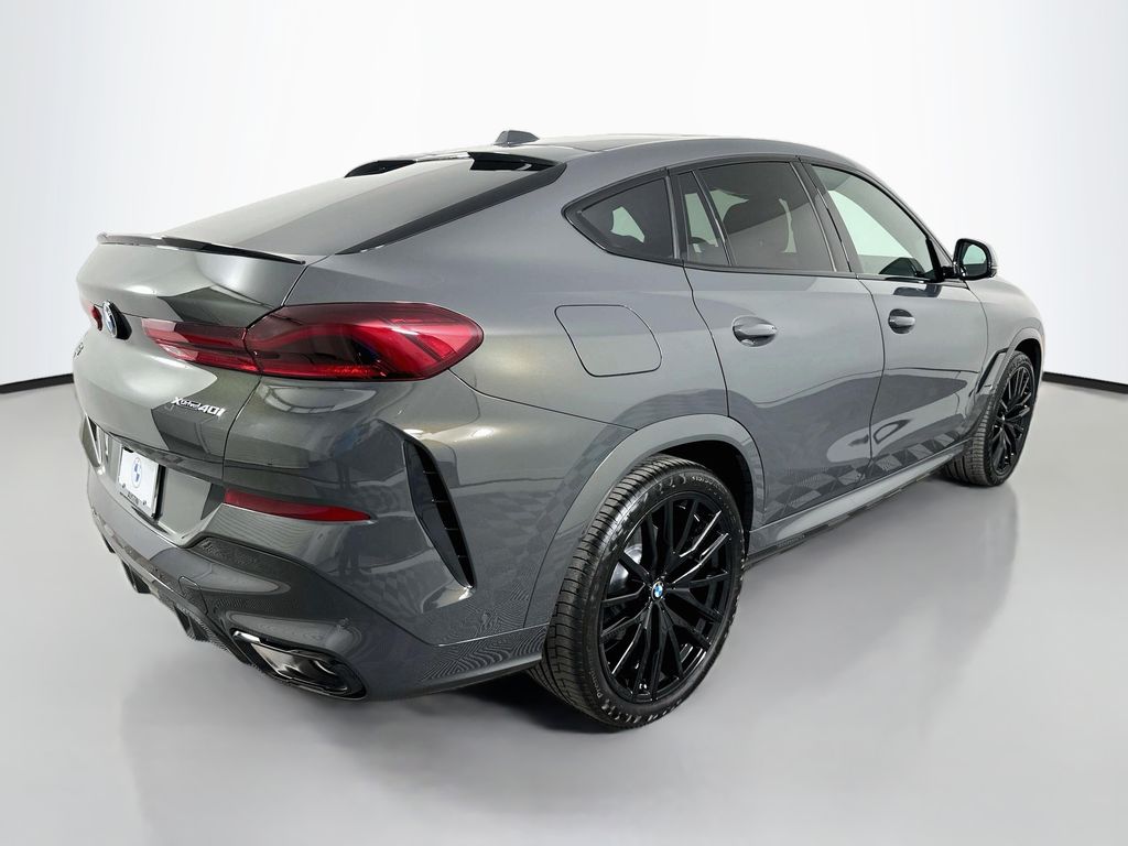 Thumbnail: 2027 BMW X6 - 5