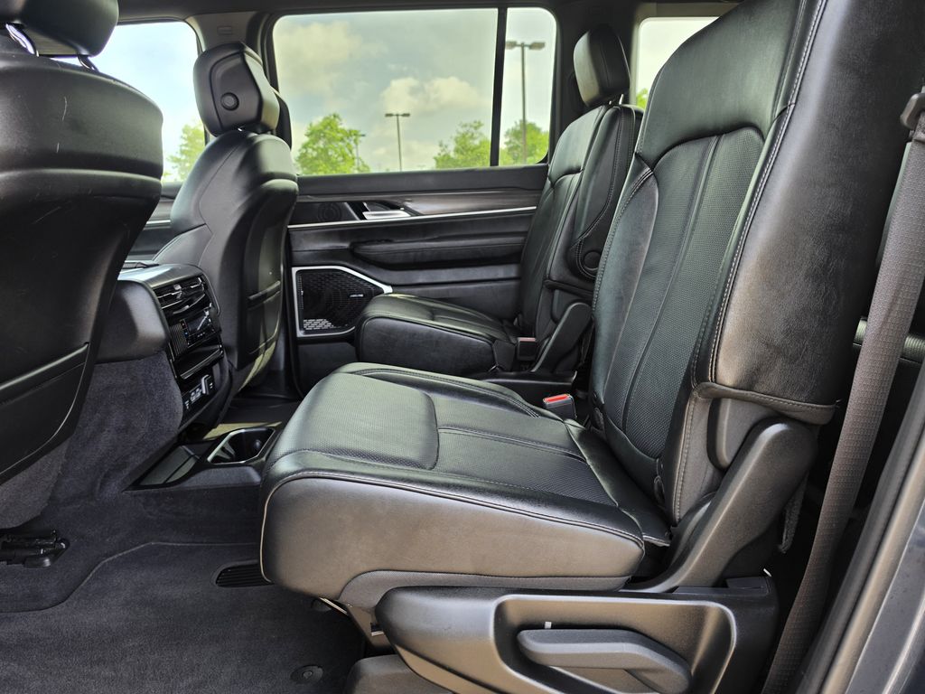 Used 2024 Jeep Wagoneer SUV