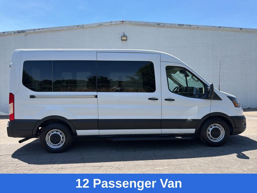 Oxford White 2022 Ford Transit Passenger Van Rear-Wheel Drive Automatic
