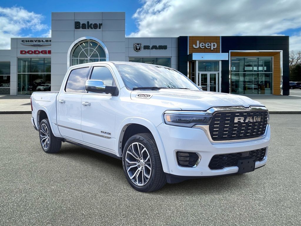 2025 RAM 1500 Tungsten Crew Cab 4WD