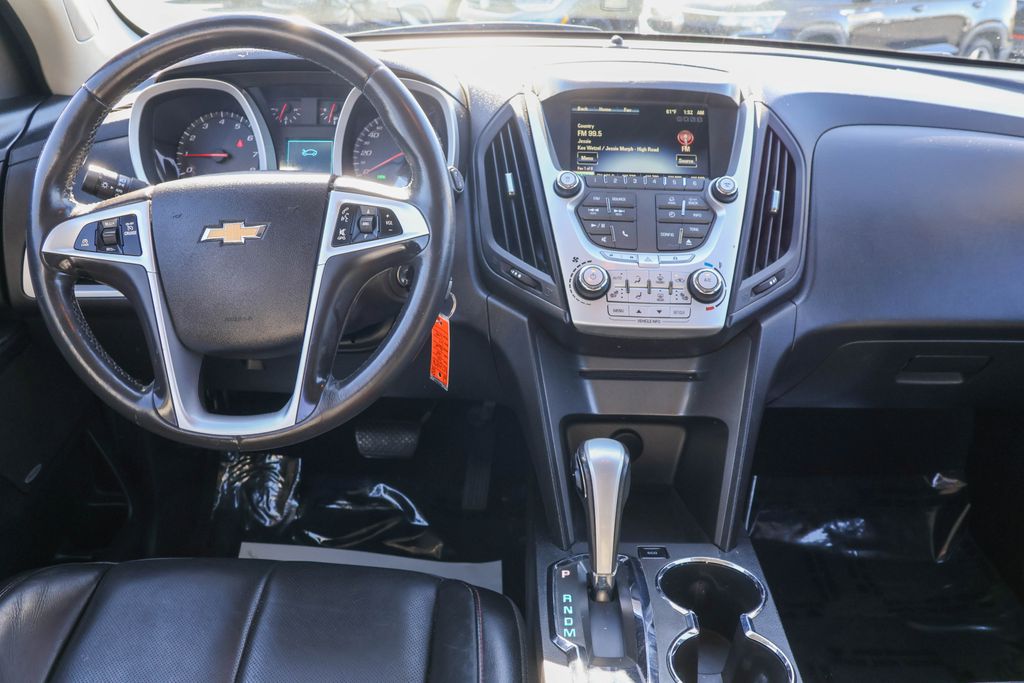 2012 Chevrolet Equinox LT 30